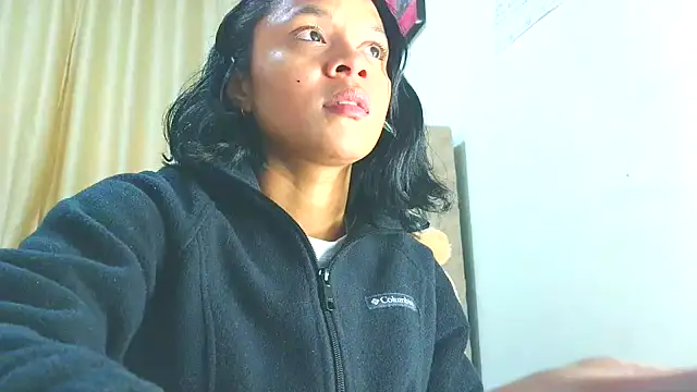 Snapshot of Samary_thomas chatting on 09/09/25, 11:47 Samary thomas online show from 09/09/25, 11:47