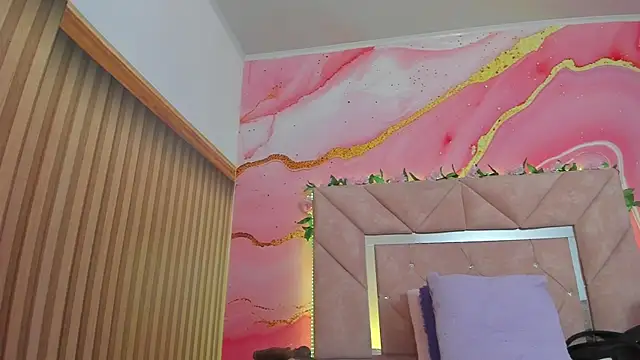 Taylor  cooper online show from 04/09/26, 06:36