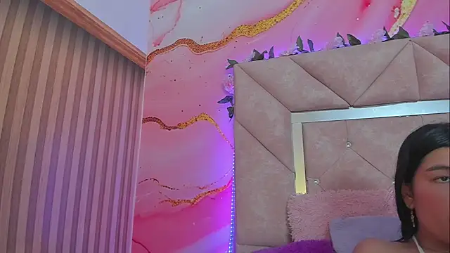 Taylor  cooper online show from 09/26/25, 06:26