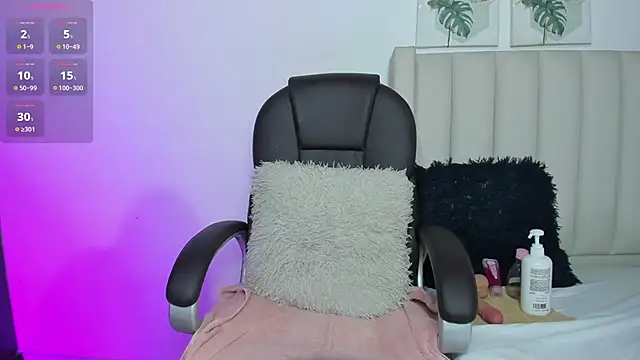 Marian Boobs online show from 10/15/25, 06:16