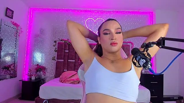 Snapshot of KylieVictoria chatting on 03/12/25, 04:51 KylieVictoria online show from 03/12/25, 04:51