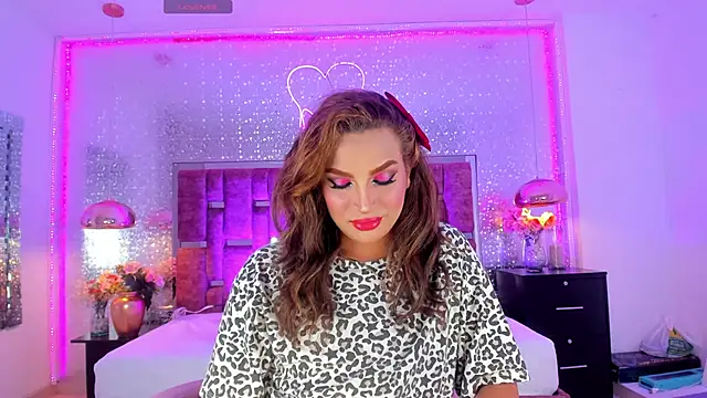 KylieVictoria online show from 11/27/25, 04:13