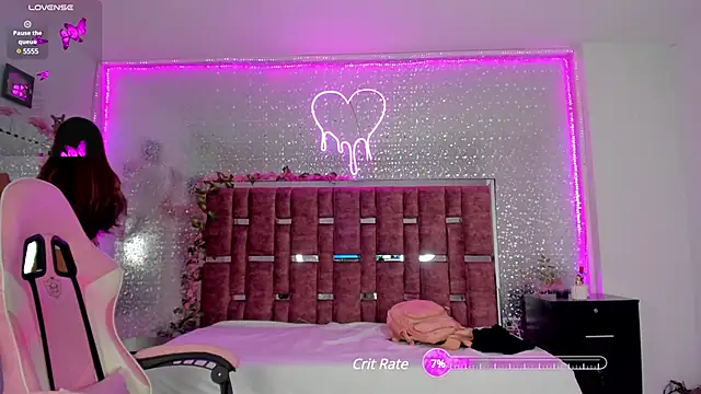 Snapshot of KylieVictoria chatting on 03/21/25, 02:18 KylieVictoria online show from 03/21/25, 02:18