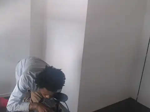 Snapshot of Mastertopdome chatting on 11/13/25, 04:33 Mastertopdome online show from 11/13/25, 04:33