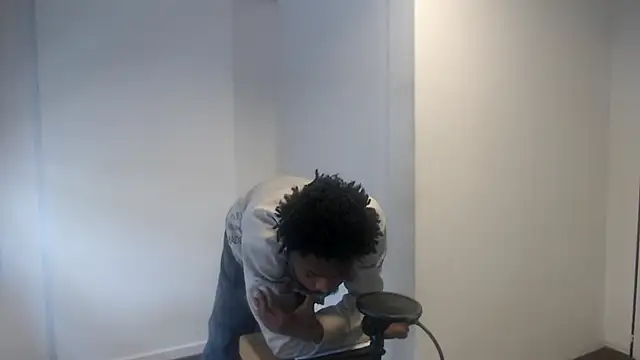 Snapshot of Mastertopdome chatting on 11/09/25, 02:32 Mastertopdome online show from 11/09/25, 02:32