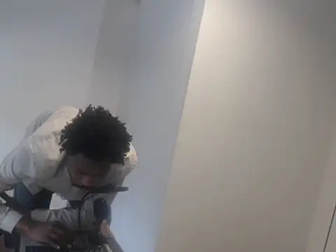 Snapshot of Mastertopdome chatting on 10/03/25, 01:01 Mastertopdome online show from 10/03/25, 01:01