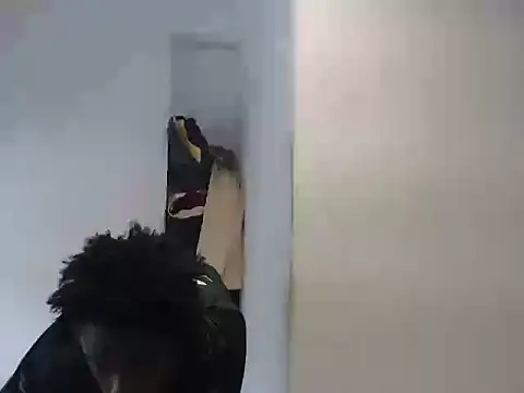 Snapshot of Mastertopdome chatting on 02/12/26, 12:27 Mastertopdome online show from 02/12/26, 12:27