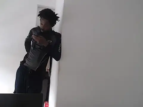 Snapshot of Mastertopdome chatting on 02/17/26, 01:08 Mastertopdome online show from 02/17/26, 01:08