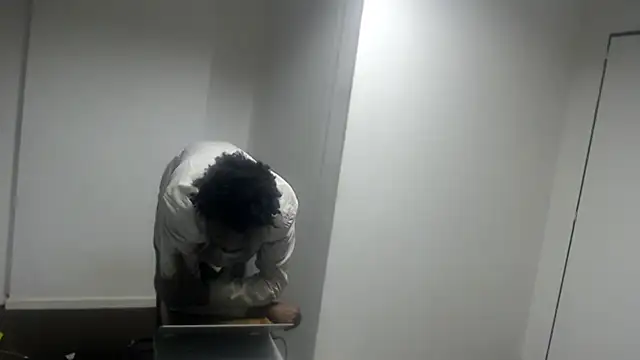 Snapshot of Mastertopdome chatting on 10/13/25, 12:56 Mastertopdome online show from 10/13/25, 12:56