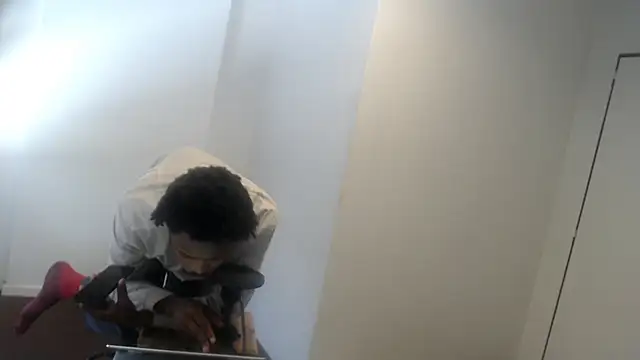 Snapshot of Mastertopdome chatting on 10/14/25, 03:12 Mastertopdome online show from 10/14/25, 03:12