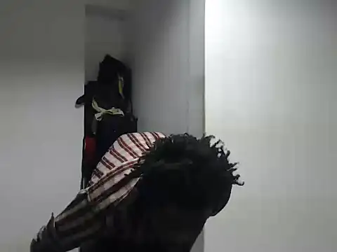 Snapshot of Mastertopdome chatting on 02/03/26, 07:24 Mastertopdome online show from 02/03/26, 07:24