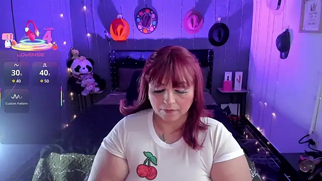 Ivonnee   online show from 01/08/26, 03:56