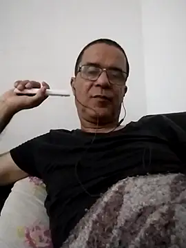 Snapshot of barboza991 chatting on 09/14/25, 05:02 barboza991 online show from 09/14/25, 05:02