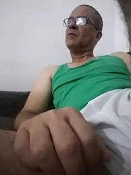 Snapshot of barboza991 chatting on 03/16/25, 12:33 barboza991 online show from 03/16/25, 12:33