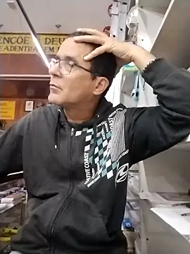 Snapshot of barboza991 chatting on 10/04/25, 05:25 barboza991 online show from 10/04/25, 05:25