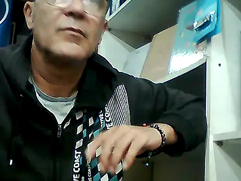 Snapshot of barboza991 chatting on 10/11/25, 08:32 barboza991 online show from 10/11/25, 08:32