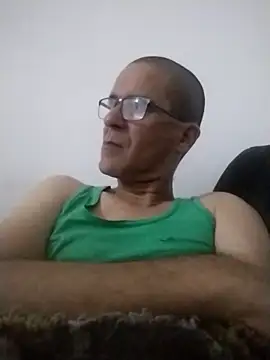 Snapshot of barboza991 chatting on 03/17/25, 11:13 barboza991 online show from 03/17/25, 11:13