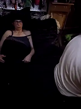 alienbunny online show from 01/18/25, 02:03