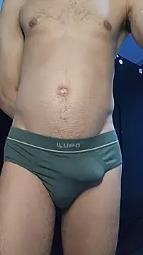 boyminerin00 online show from 11/10/25, 01:21