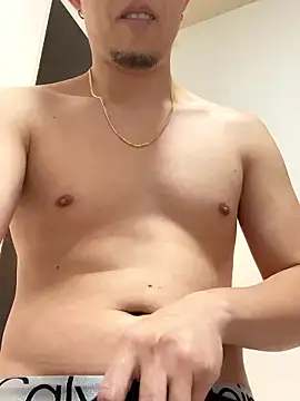 xxx men online show from 11/18/25, 03:26