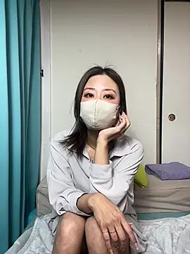 Snapshot of ayu0009rrr chatting on 03/16/25, 03:17 ayu0009rrr online show from 03/16/25, 03:17