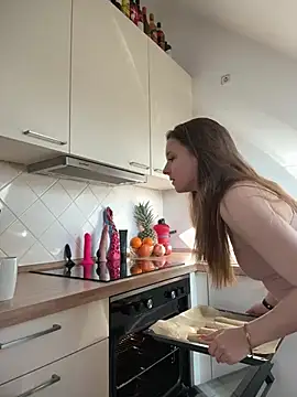 Izzy Inked online show from 03/21/25, 08:06