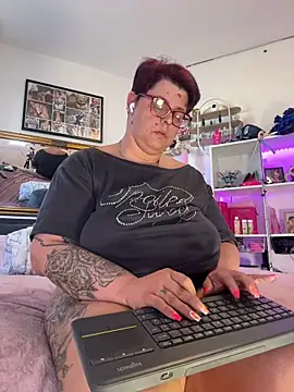 SunshineLexi online show from 04/25/26, 07:11