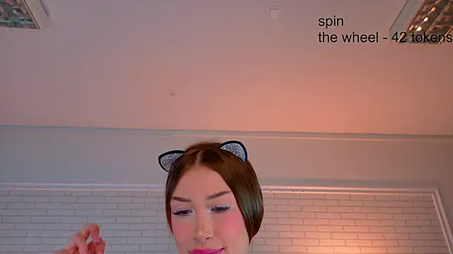 NovaBlissss online show from 05/31/26, 06:09