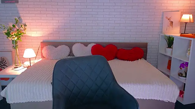 NovaBlissss online show from 05/03/26, 04:10
