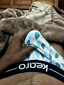 ravi707984 online show from 12/14/25, 12:33