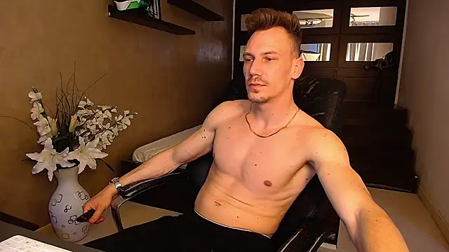 Snapshot of MateoBenjaminX chatting on 03/19/25, 03:29 MateoBenjaminX online show from 03/19/25, 03:29