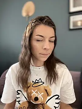 Mia Ethan online show from 03/22/25, 05:17