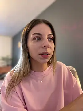 Mia Ethan online show from 07/15/26, 03:41