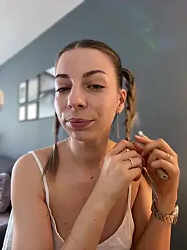 Mia Ethan online show from 07/21/26, 07:20
