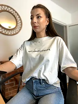 Mia Ethan online show from 09/13/25, 10:26