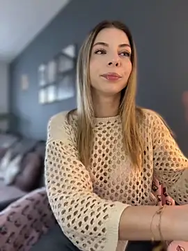 Mia Ethan online show from 03/19/26, 09:53