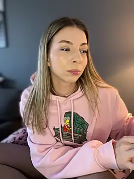 Mia Ethan online show from 03/09/26, 02:09