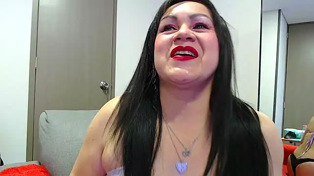 jescaoporto4 online show from 03/20/26, 07:26