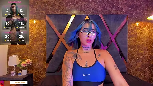 Alahia Dangelo online show from 02/06/26, 05:47