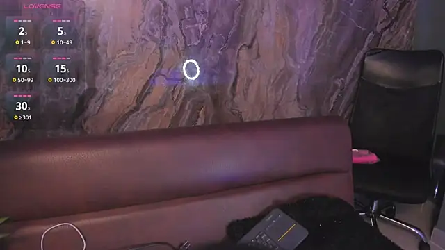 Alahia Dangelo online show from 11/04/25, 05:28