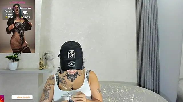 Alahia Dangelo online show from 06/14/26, 04:41