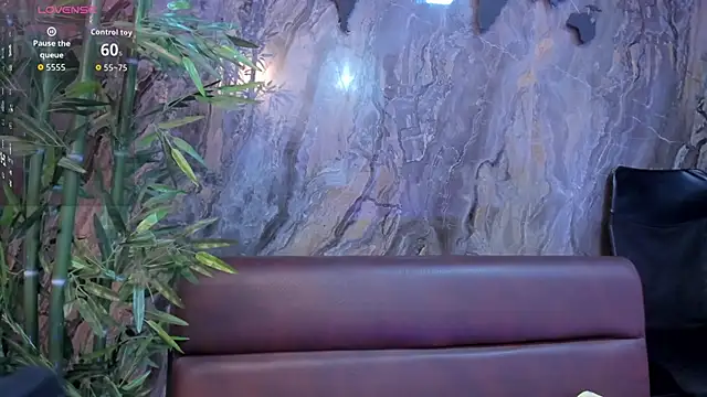 Alahia Dangelo online show from 11/18/25, 05:27