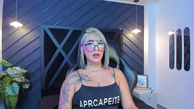 Alahia Dangelo online show from 09/09/25, 11:41