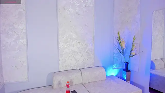 Alahia Dangelo online show from 07/11/26, 05:46