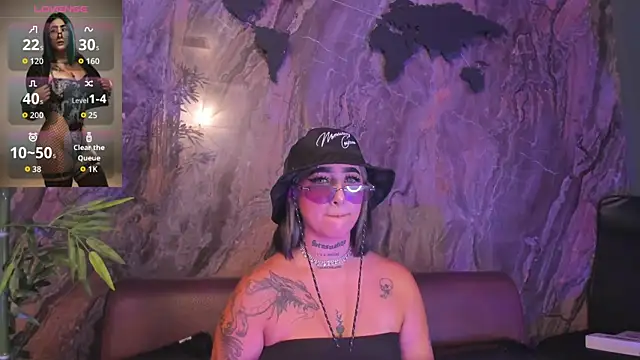 Alahia Dangelo online show from 10/21/25, 05:34