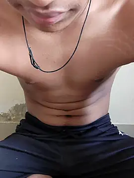 Snapshot of couple3_1_8 chatting on 11/05/25, 08:28 couple3 1 8 online show from 11/05/25, 08:28