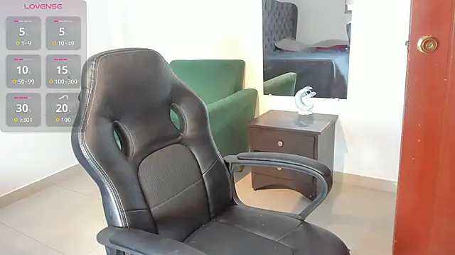  maria foxx  online show from 11/03/25, 07:39