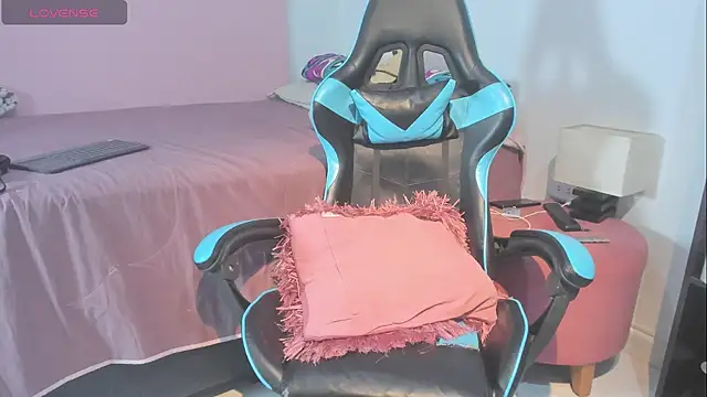  maria foxx  online show from 07/01/26, 02:50