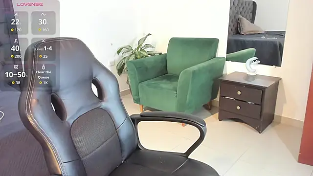  maria foxx  online show from 10/27/25, 05:58