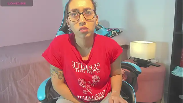  maria foxx  online show from 06/15/26, 12:05